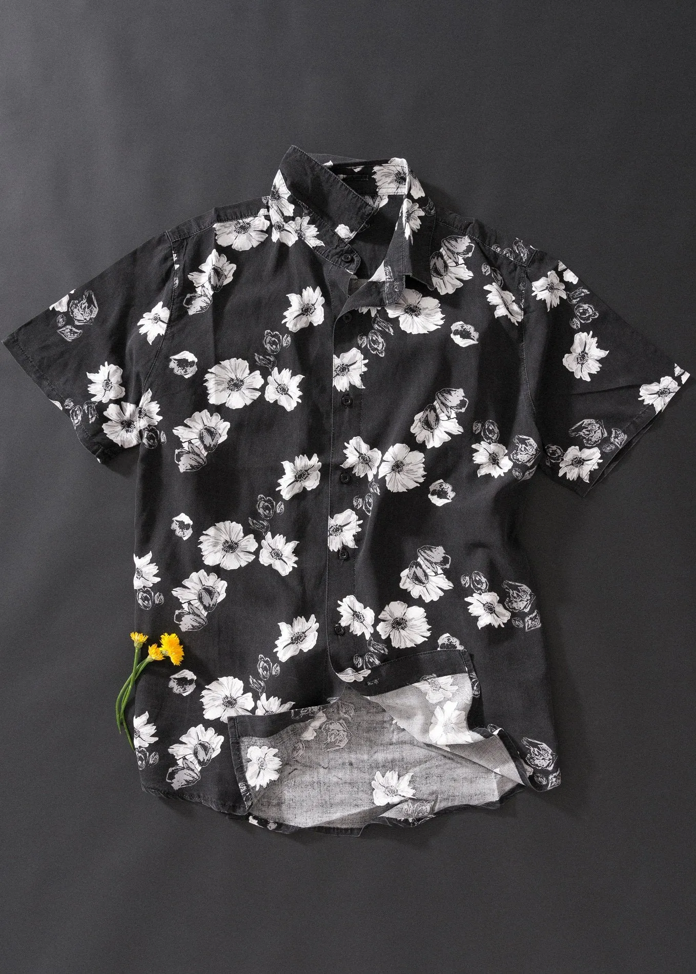 Afends Mens Trap - Box Short Sleeve Shirt