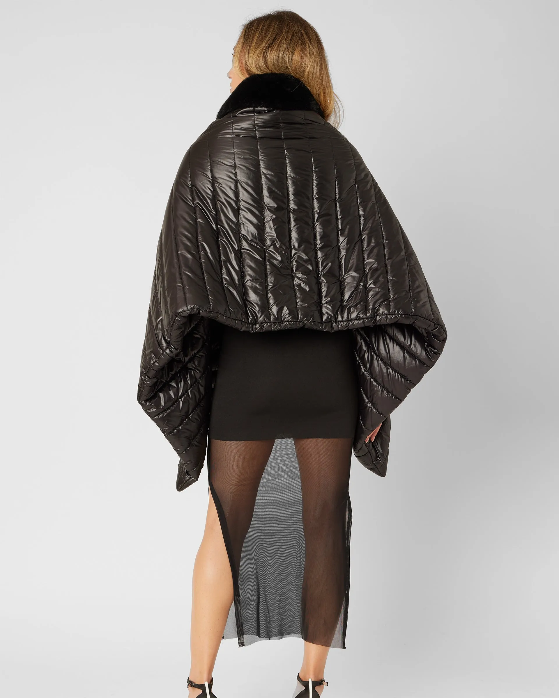 Faux Fur Trim Puffer Cape