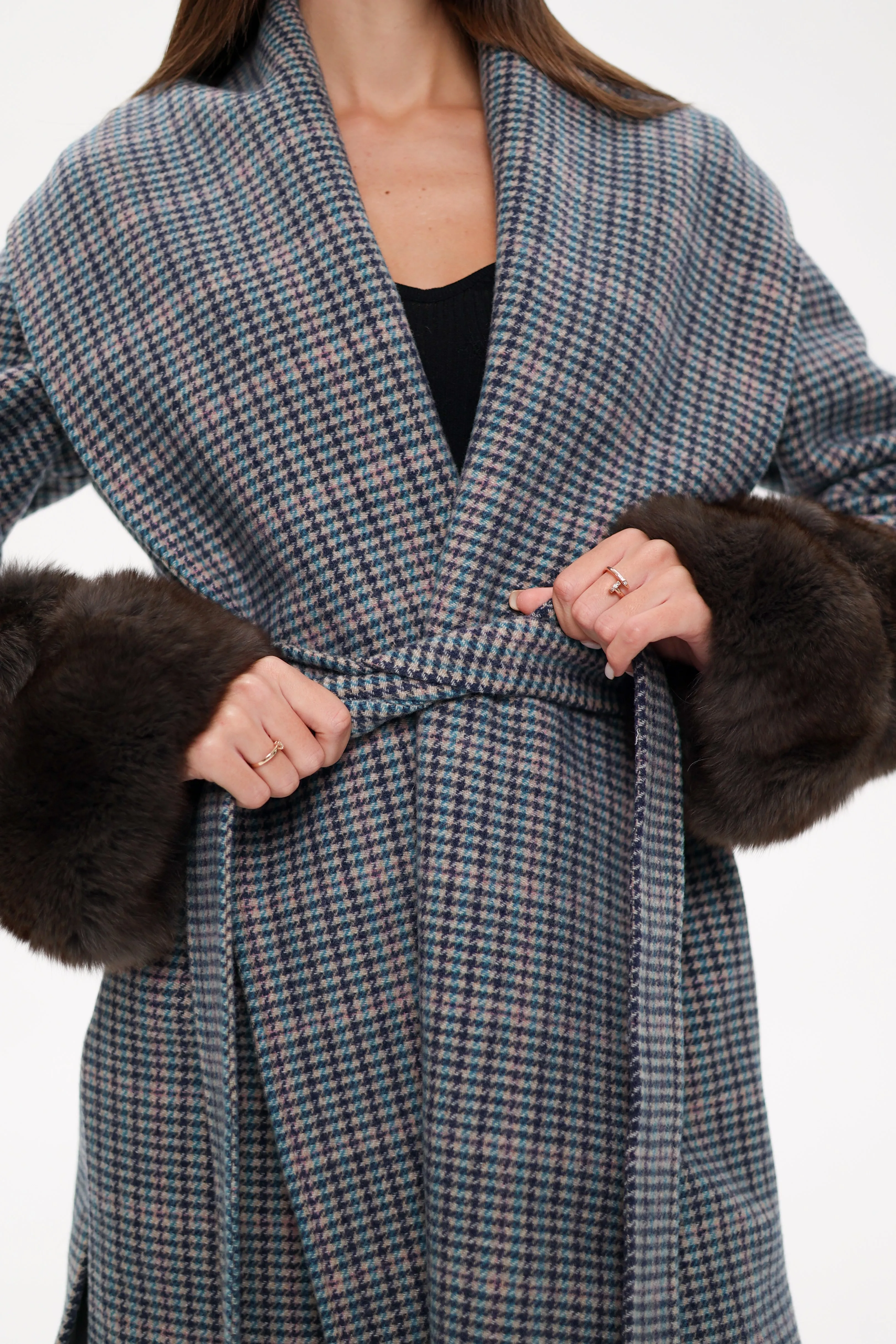 Genuine Polar Fox Fur Virgin Wool Wrap Coat