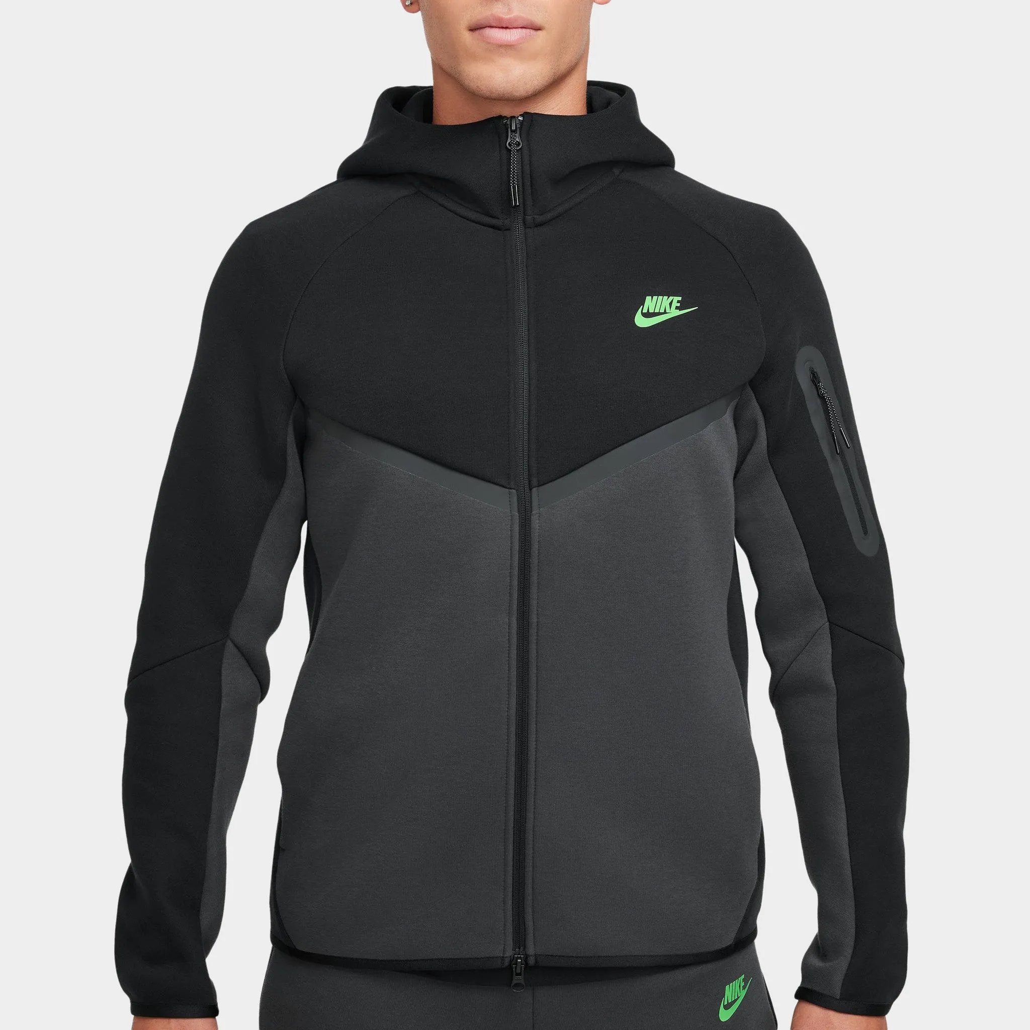 Nike Tech Fleece Full-Zip Windrunner Hoodie Black / Anthracite / Green Strike