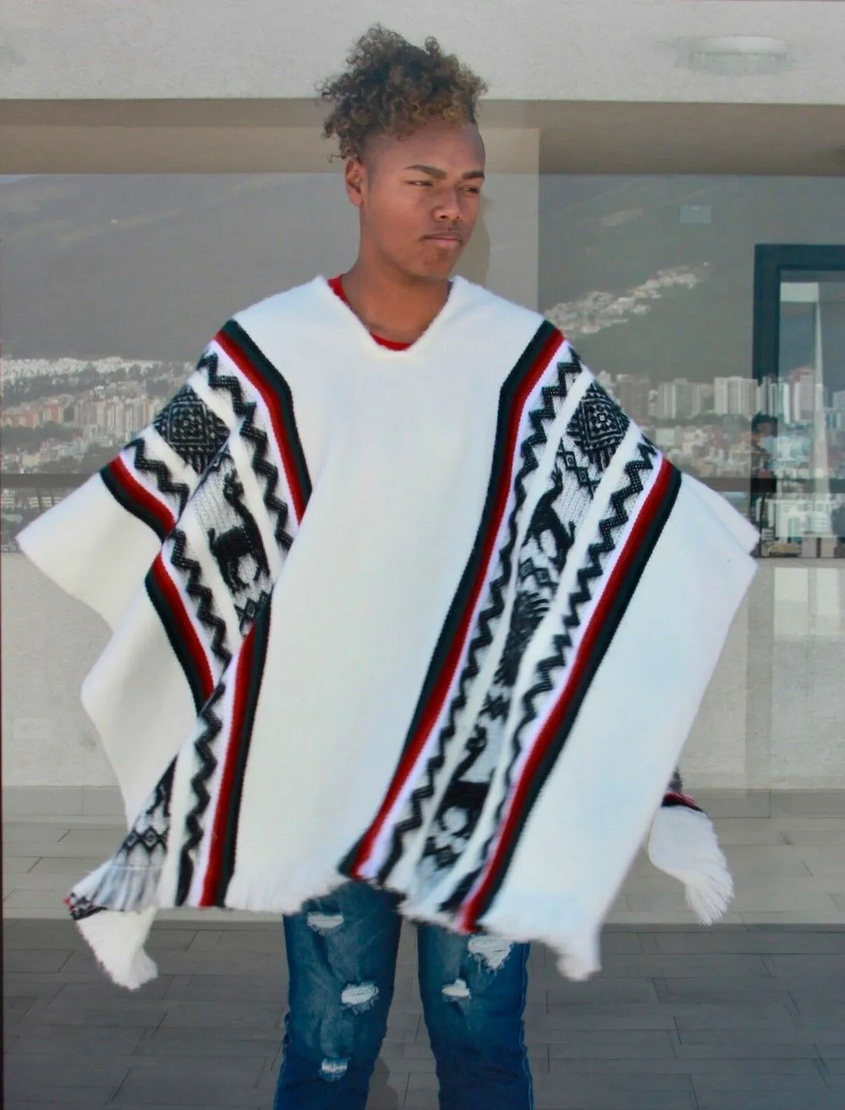 Numbatkaime - Llama Wool Unisex South American Handwoven Serape Poncho - llamas pattern