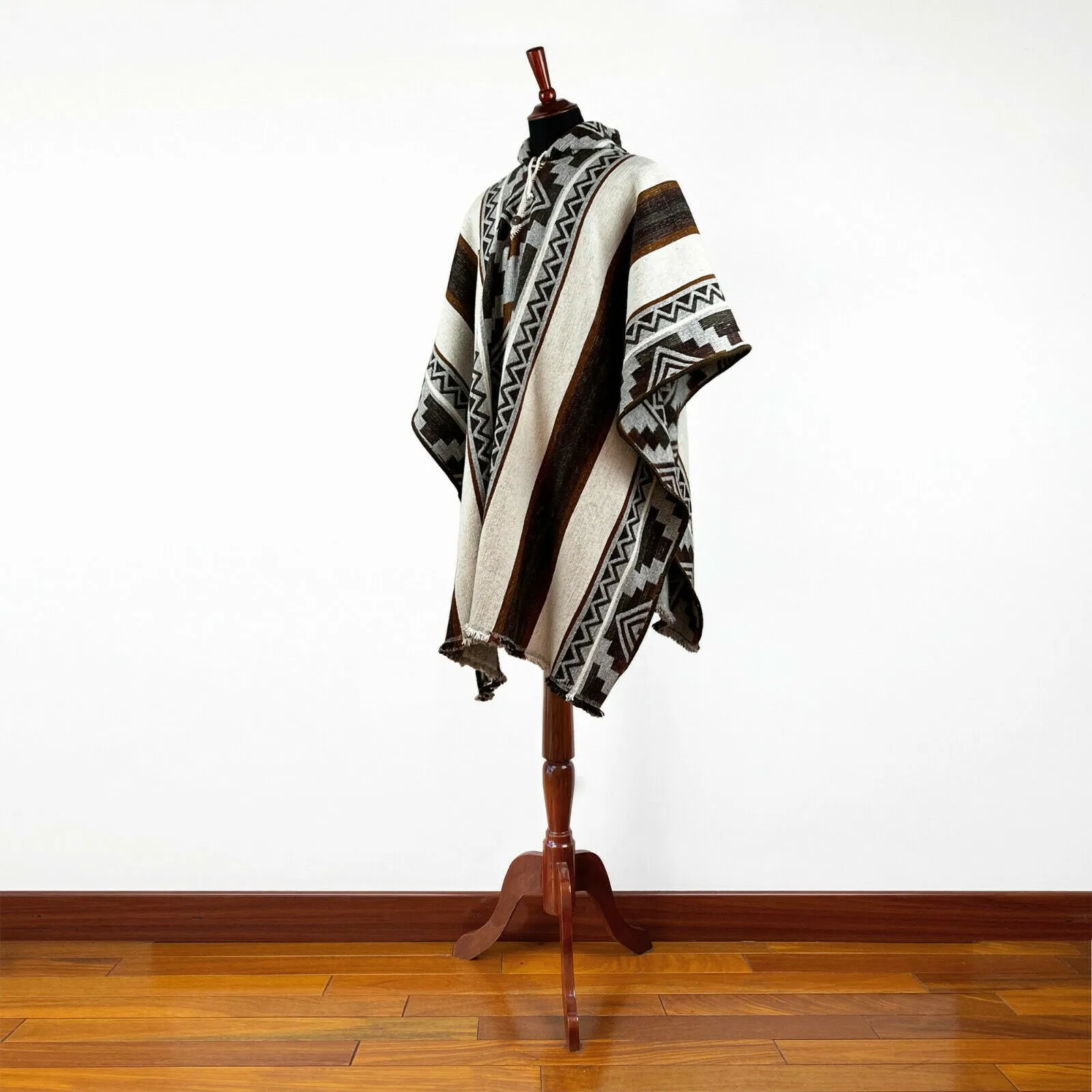 Nunka - Llama Wool Unisex South American Handwoven Thick Hooded Poncho - Andean pattern - natural colours