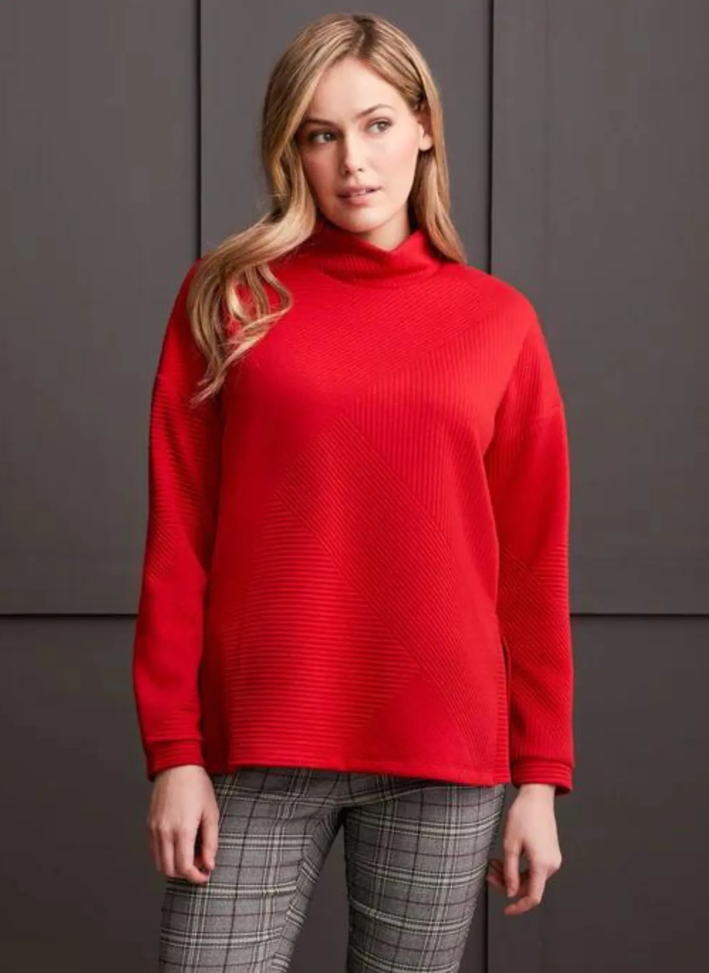 Quilted Mock Neck Tunic Top