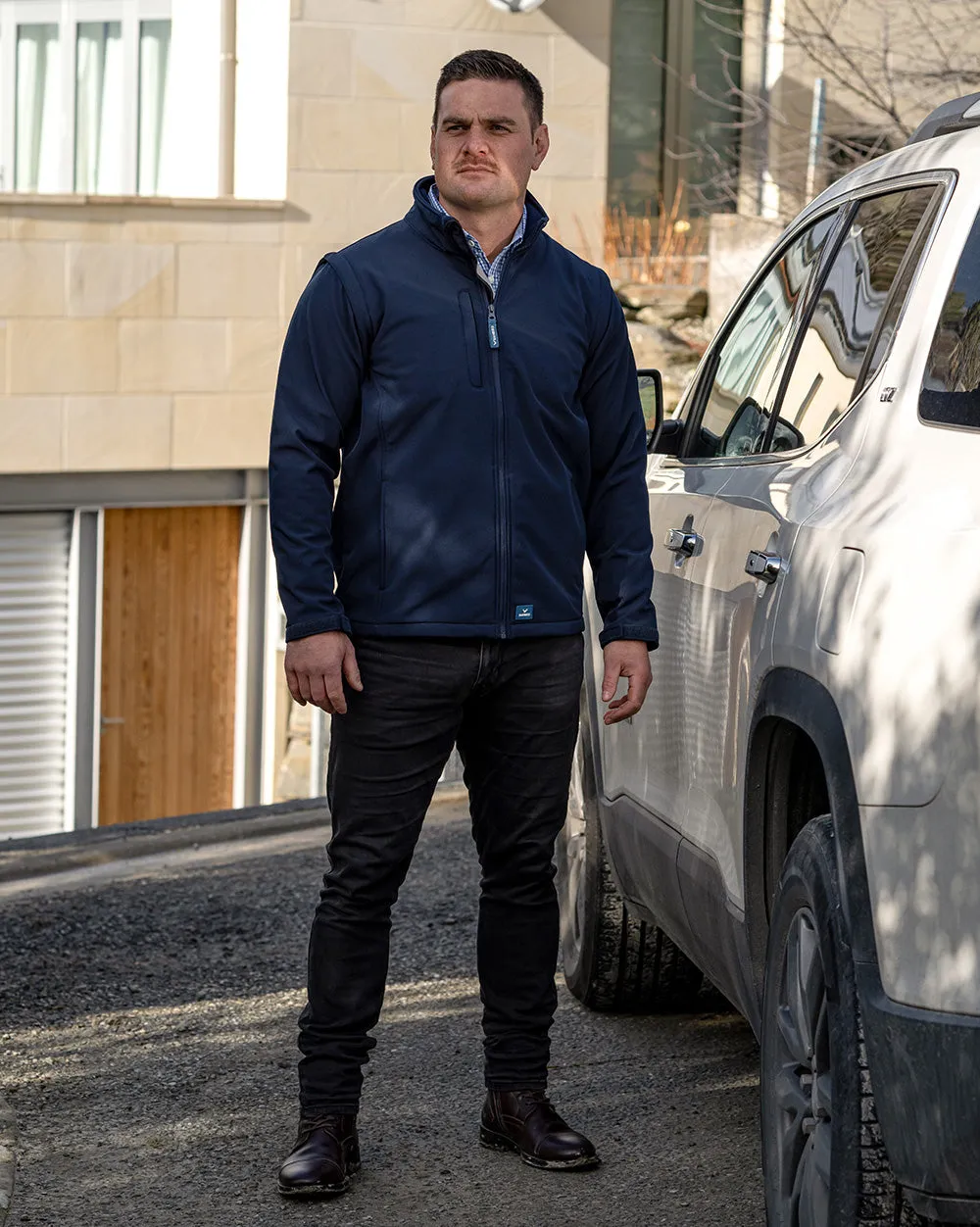 Solid Landy Softshell Jacket in Navy