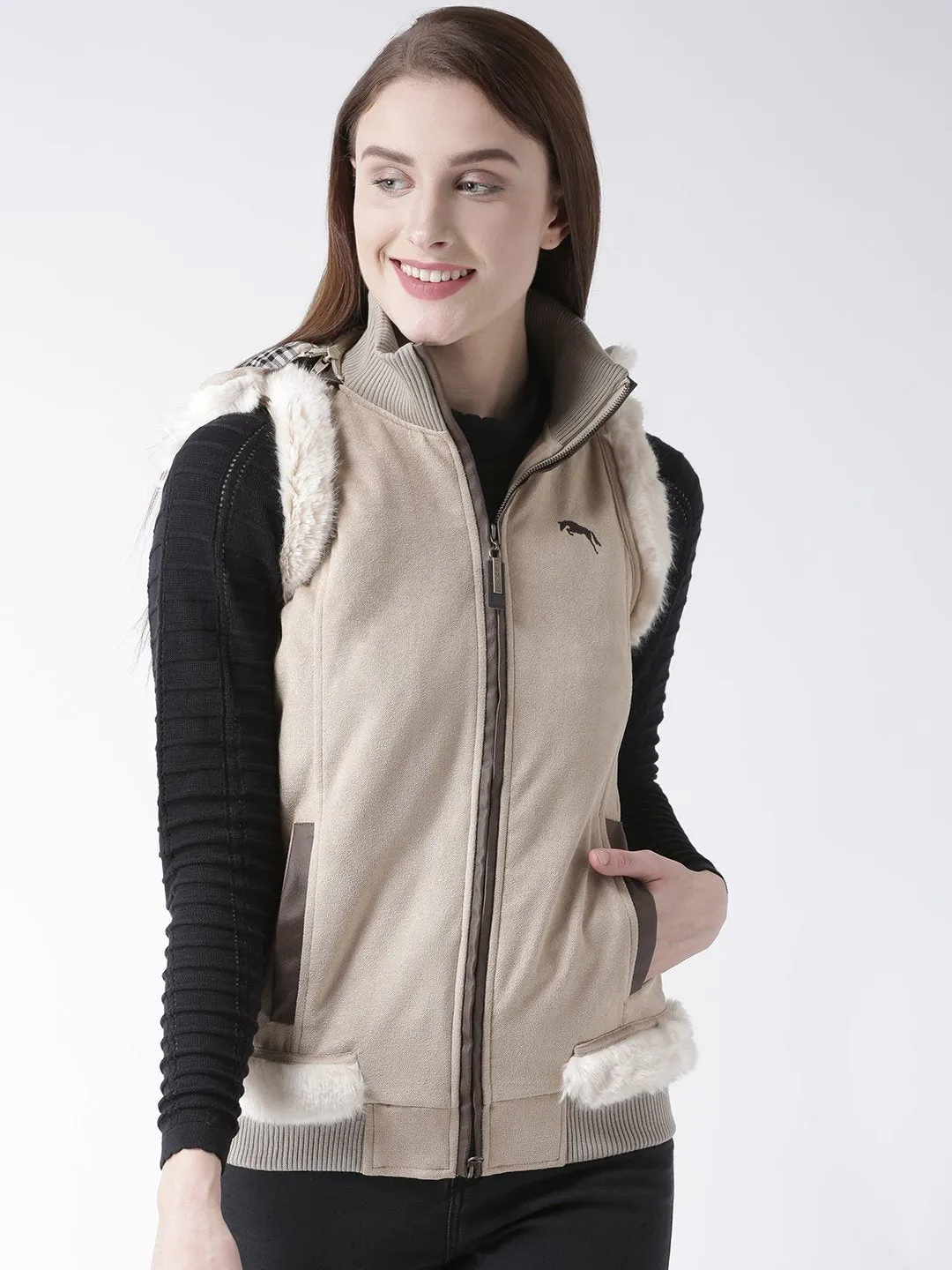 Women Polyster Casual Sleeveless  Beige Winter Jacket